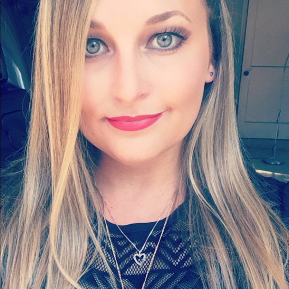 Meet your Posher, Erin